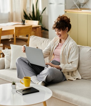 Rentrée 2025 : prenez en main votre avenir avec School Online University